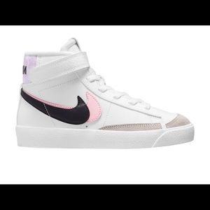 GUC Nike blazers double swoosh
